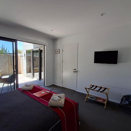 Papamoa Beach, Pohutukawa Deluxe Studio, On Hugoway المظهر الخارجي الصورة