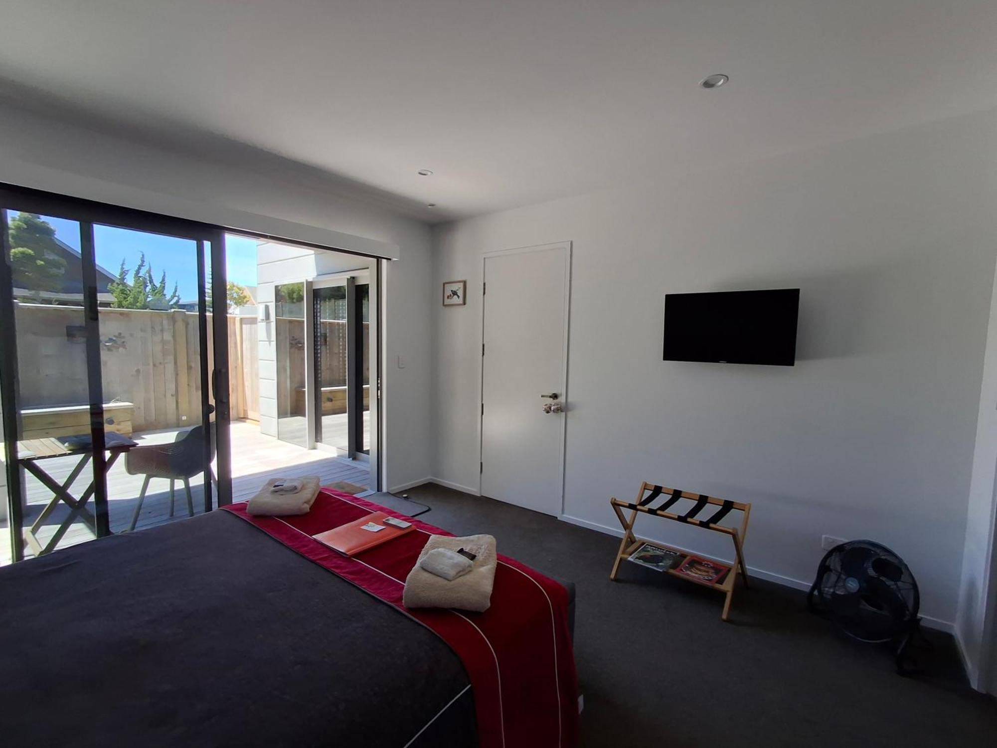 Papamoa Beach, Pohutukawa Deluxe Studio, On Hugoway المظهر الخارجي الصورة