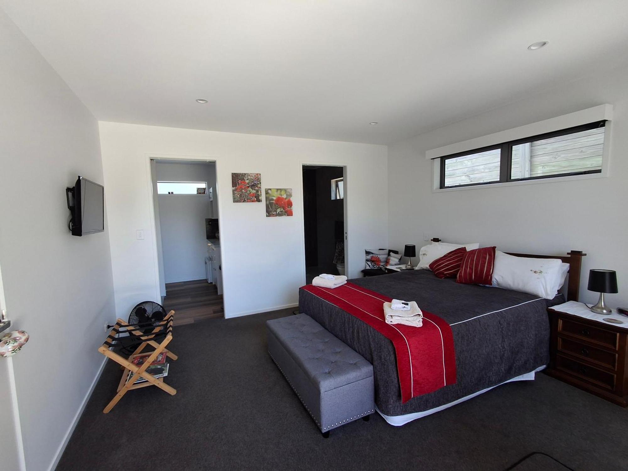 Papamoa Beach, Pohutukawa Deluxe Studio, On Hugoway المظهر الخارجي الصورة